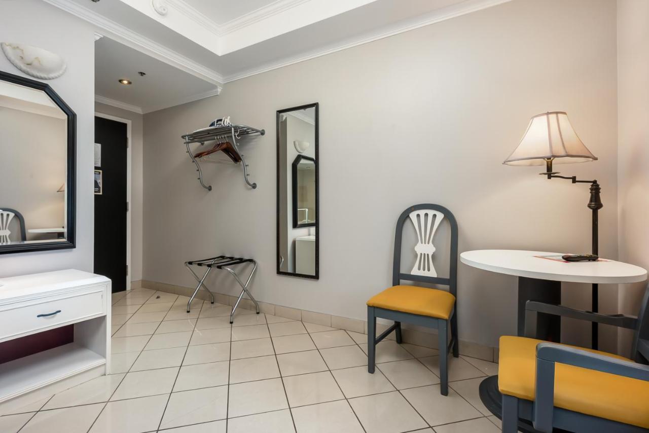 Samesun Montreal Hotel & Hostel Dış mekan fotoğraf